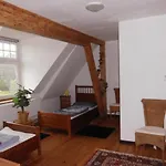 Gutshaus Wohlenhagen 아파트 *
